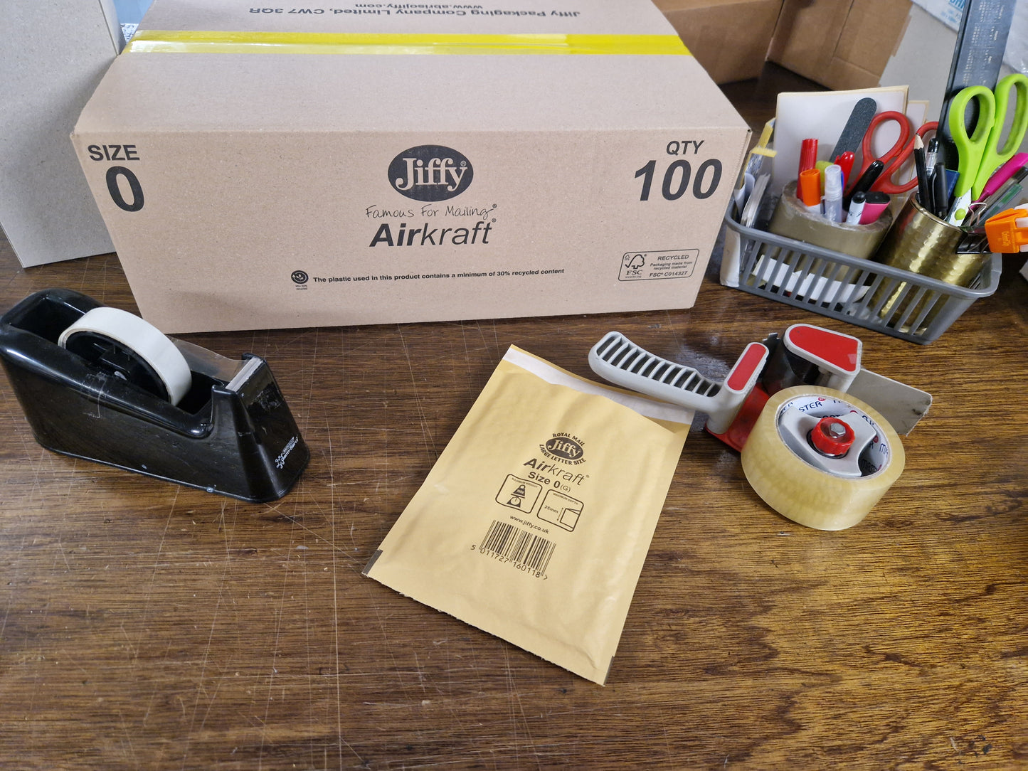 Box of Gold Jiffy airkraft JL0 from jiffy enevoples