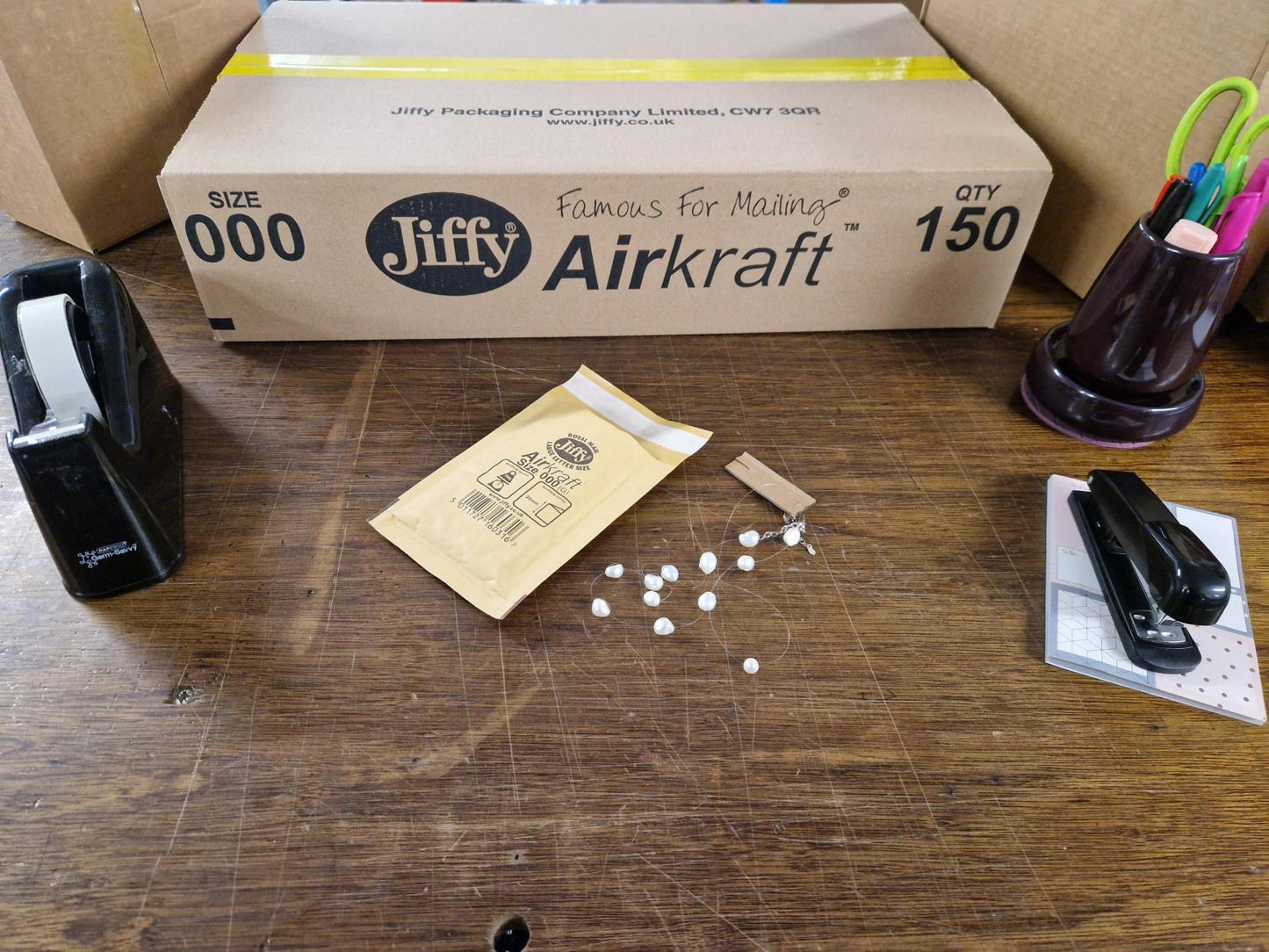 Box of Jiffy Airkraft JL000 - 120mm x 160mm (150 envelopes)