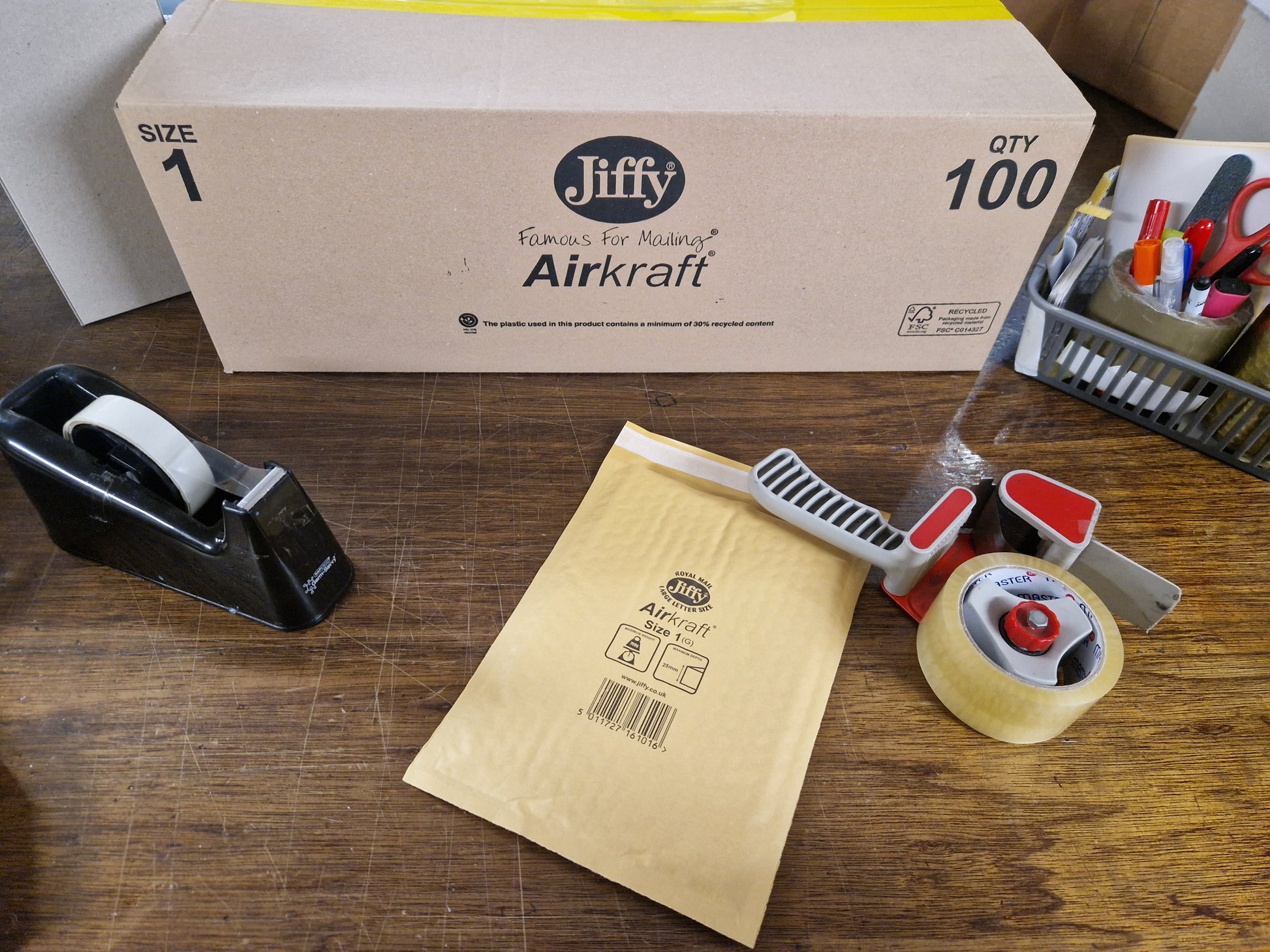 Box of Jiffy Airkraft JL1 from Jiffy Envelopes