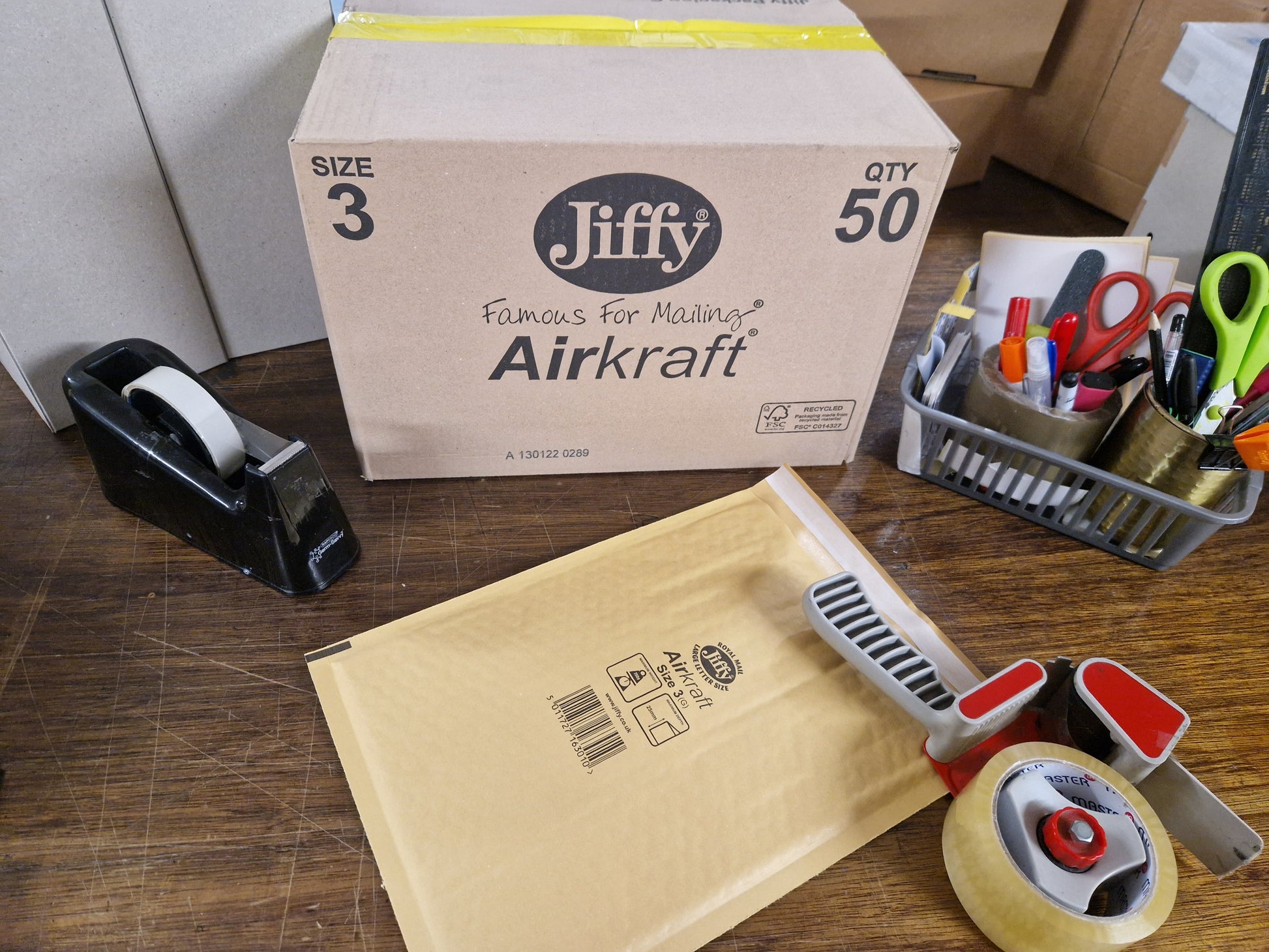 Box of Jiffy Airkraft JL3 from Jiffy Envelopes