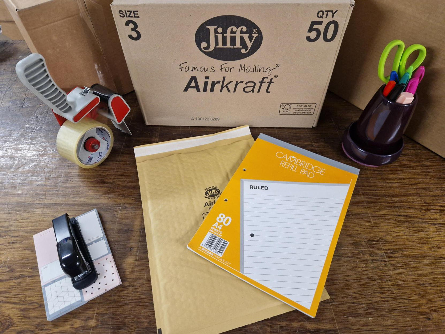 Box of Jiffy Airkraft JL3 - 250mm x 335mm (50 envelopes)