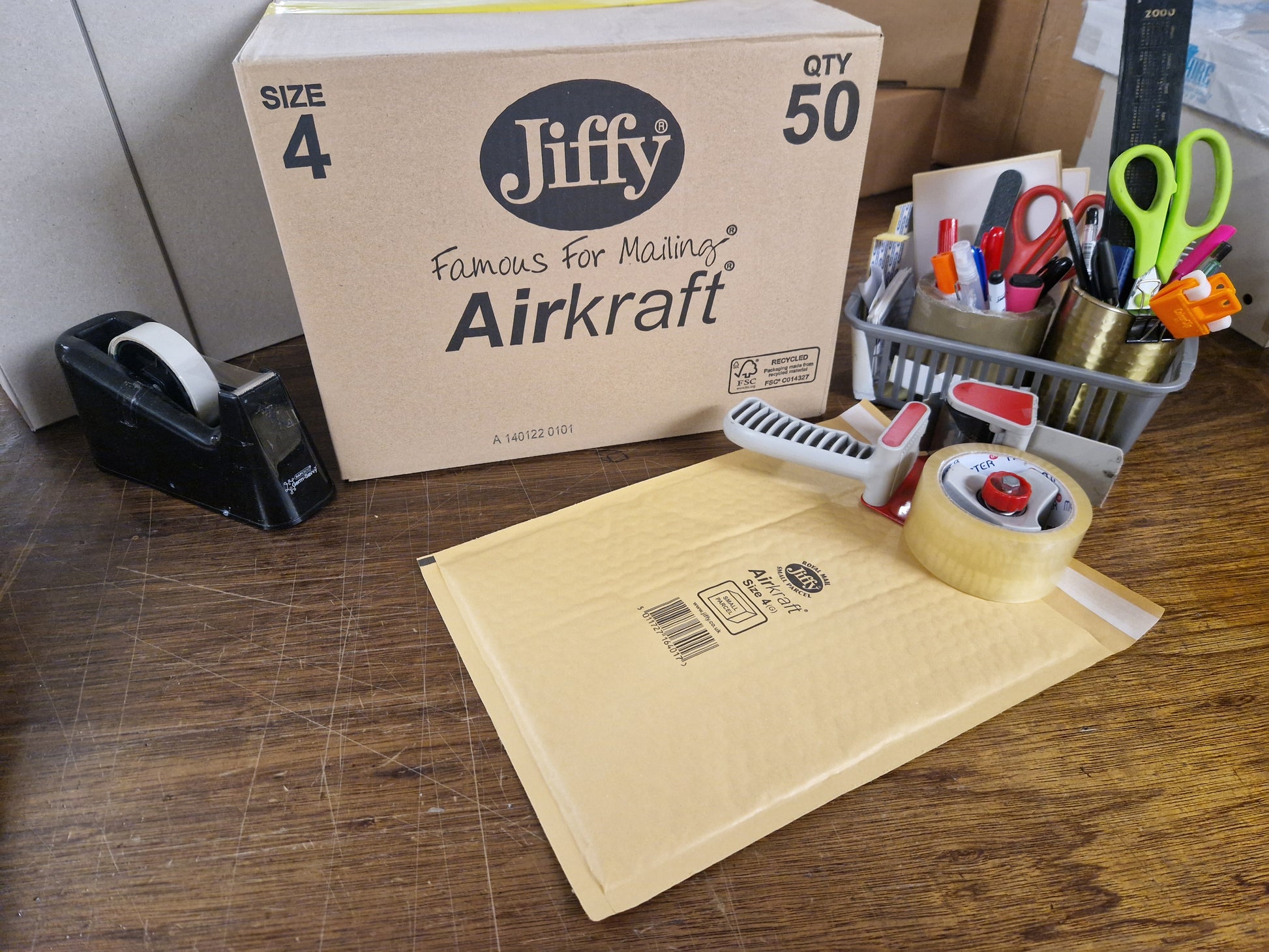 Box of Jiffy Airkraft JL4 from Jiffy Envelopes