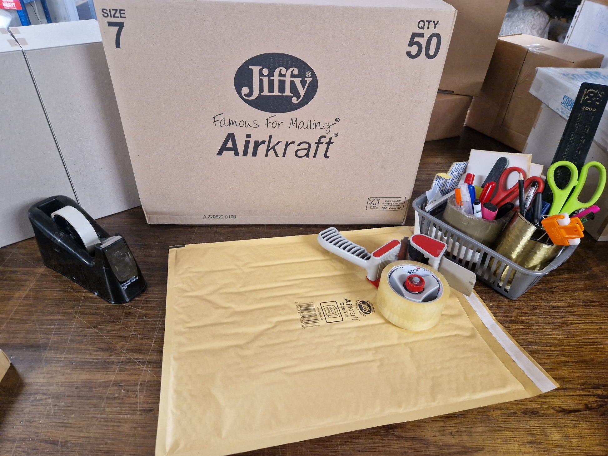 Box of Jiffy Airkraft JL7 from Jiffy Envelopes