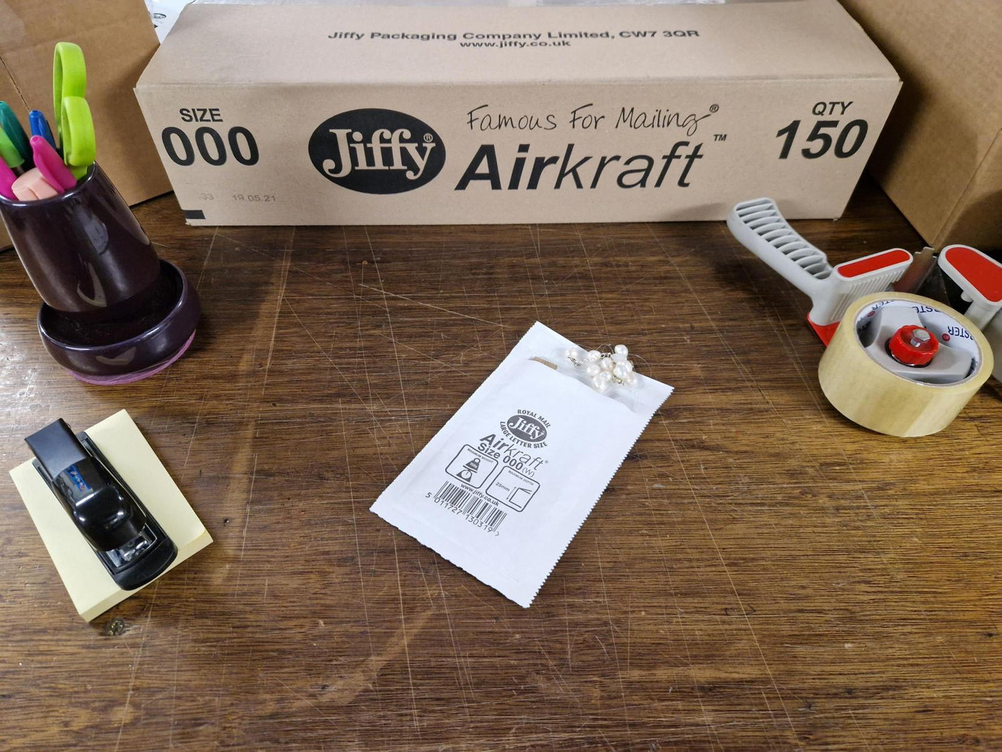 Box of Jiffy Airkraft JL000 - 120mm x 160mm (150 envelopes)